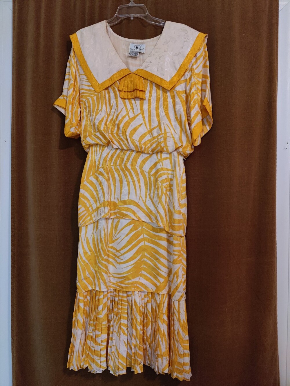 Flora Kung Vintage 1980s Silk Palm‑Print Dress – Made in Korea – Size 6